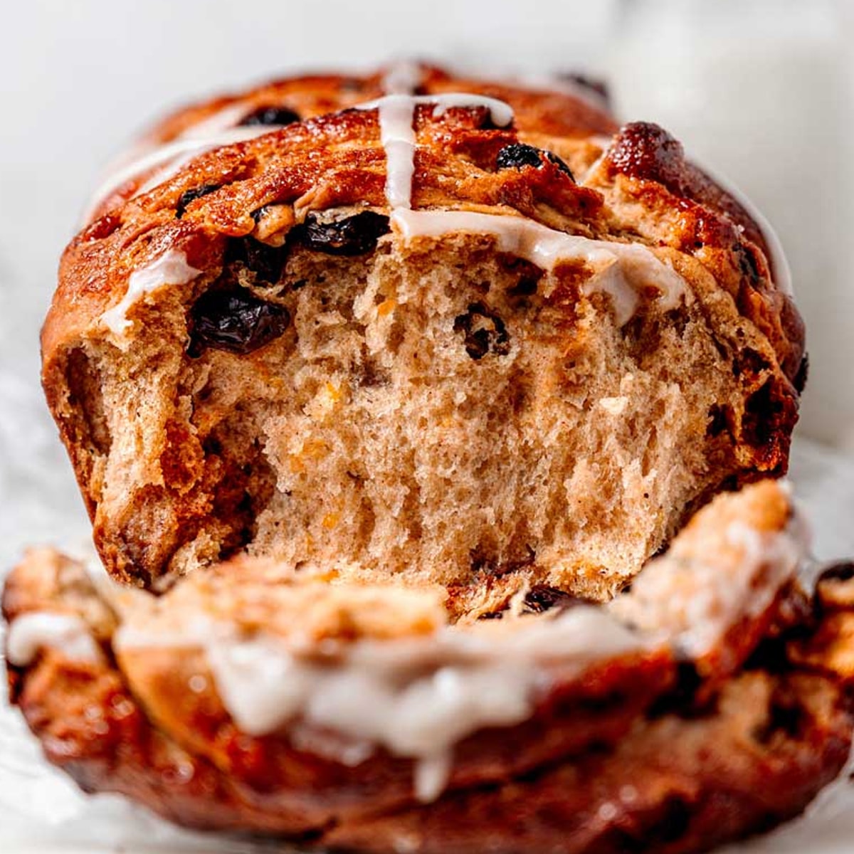 It's time to get inspired for Easter with these 30+ Easter Recipes. No matter what your plans are for the day, there's something for you. It's all here– from fluffy pancakes and homemade biscuits to herb crusted salmon to brown butter pecan cookies.
