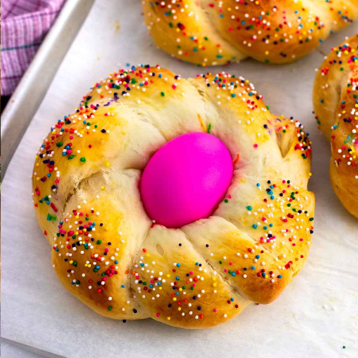 It's time to get inspired for Easter with these 30+ Easter Recipes. No matter what your plans are for the day, there's something for you. It's all here– from fluffy pancakes and homemade biscuits to herb crusted salmon to brown butter pecan cookies.