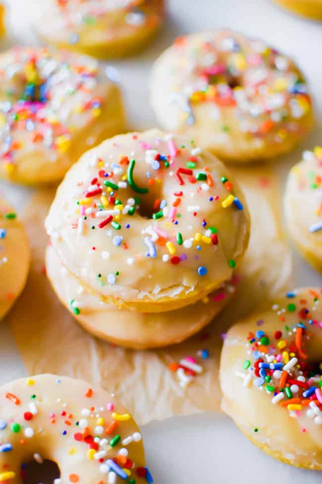 These classic glazed donuts are baked, not fried – plus super simple to make! Find the recipe at runlifteatrepeat.com!
