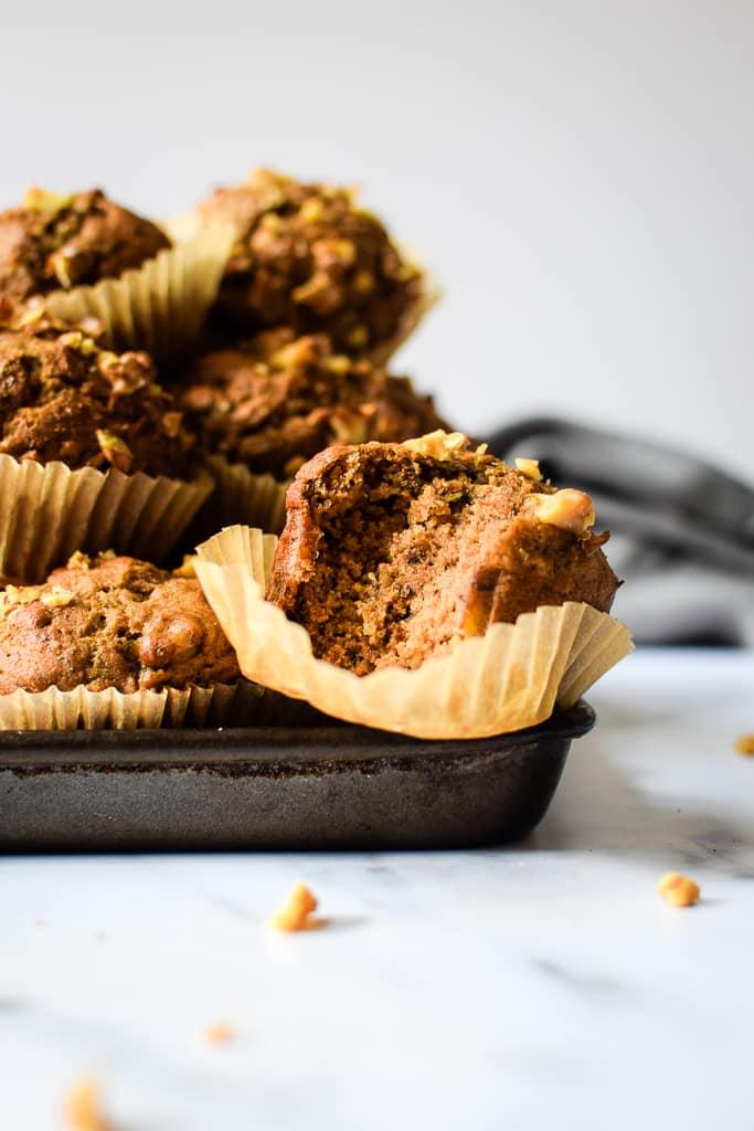 Hearty and satisfying whole wheat muffins filled with bananas and tons of cinnamon!