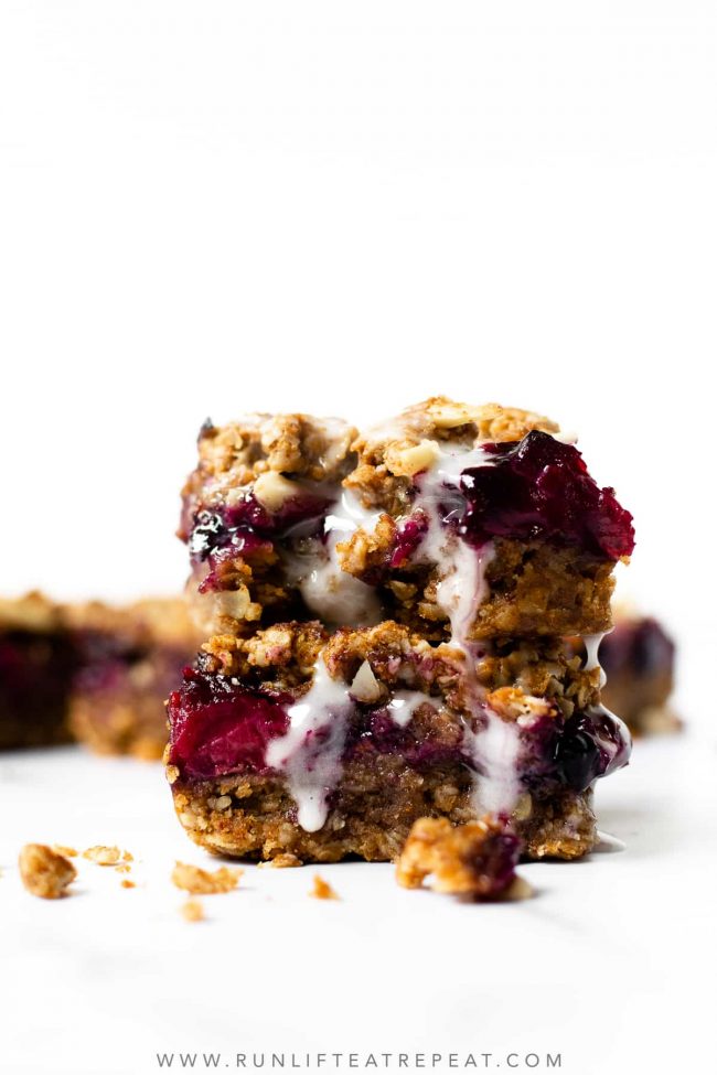 These mixed berry streusel bars are made with wholesome ingredients like oats, nut butter, and pure maple syrup. The crust and crumble topping are made from the same mixture so there's less bowls to clean! And the lemon glaze takes them up a notch!