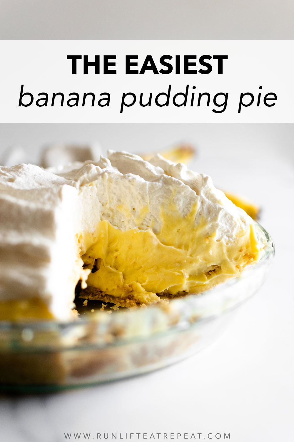 This banana pudding pie recipe combines a crunchy cookie crust, soft and sweet vanilla pudding, thick slices of bananas, layers of Nilla Wafers, and a mountain of homemade whipped cream. Everyone who tried a slice instantly loved it.
