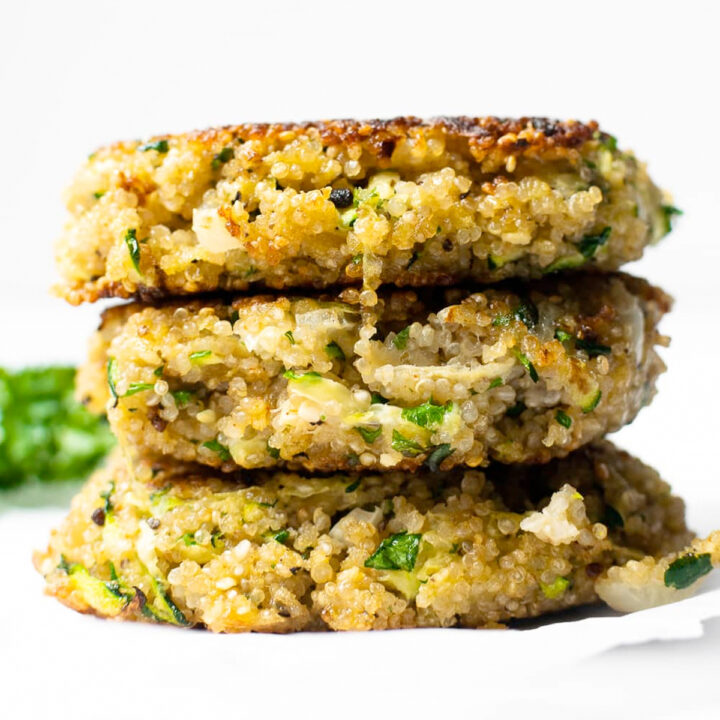 These simple crispy quinoa patties are so versatile and a great meatless option that even meat eaters will love! Make them at the beginning of the week to enjoy for lunches or dinner!