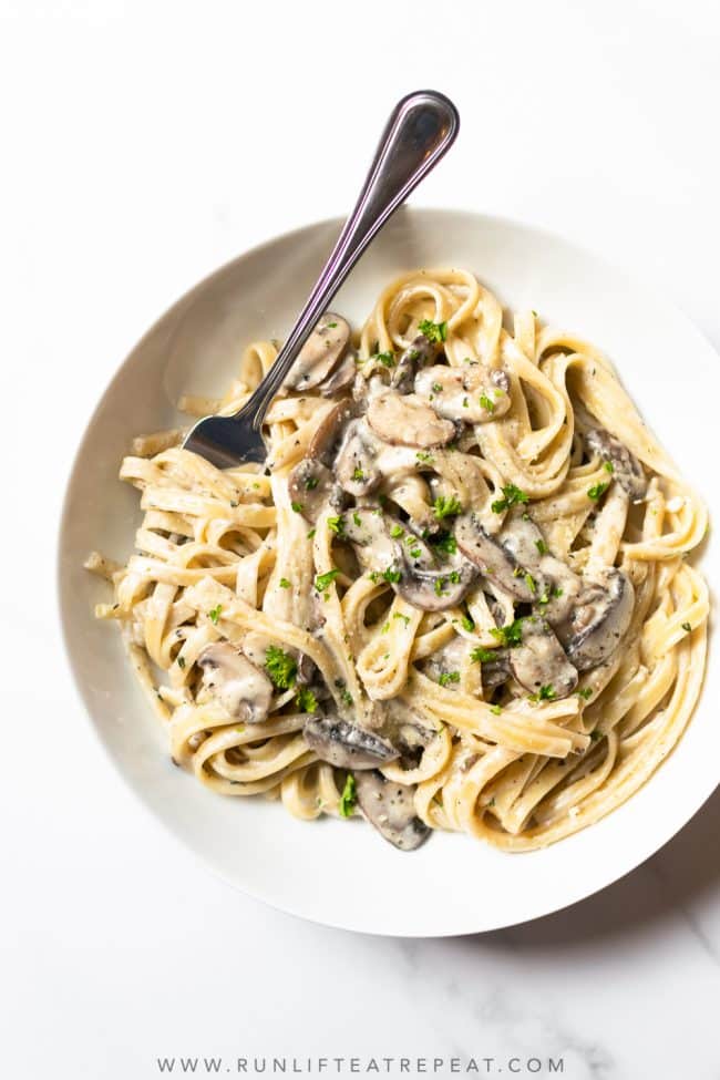 This creamy mushroom pasta recipe is an easy weeknight meal that’s ready in just 30 minutes! The mushroom sauce is incredible — it’s bright, flavorful, tons of garlic and incredibly creamy.