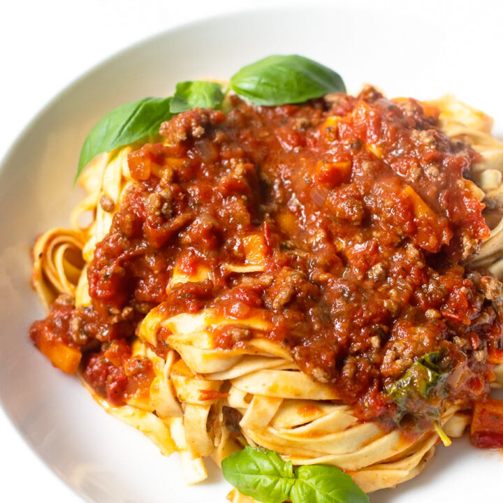 This pasta bolognese recipe is a classic Italian dish that is truly a comfort meal. This recipe is made in one pot, incredibly flavorful and a recipe that your family will love!