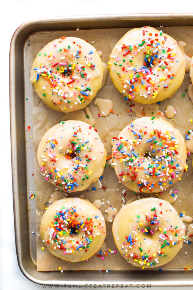 When you're craving donuts but want to make them at home without all the work— these glazed donuts save the day! This glazed donut recipe is incredibly simple, 35 minutes start to finish, and are baked, not fried. Perfect for the weekend or even during the week!