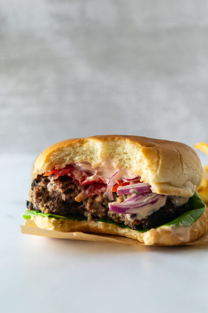 Ridiculously Good Bacon Cheeseburgers - Simple Everyday Recipes