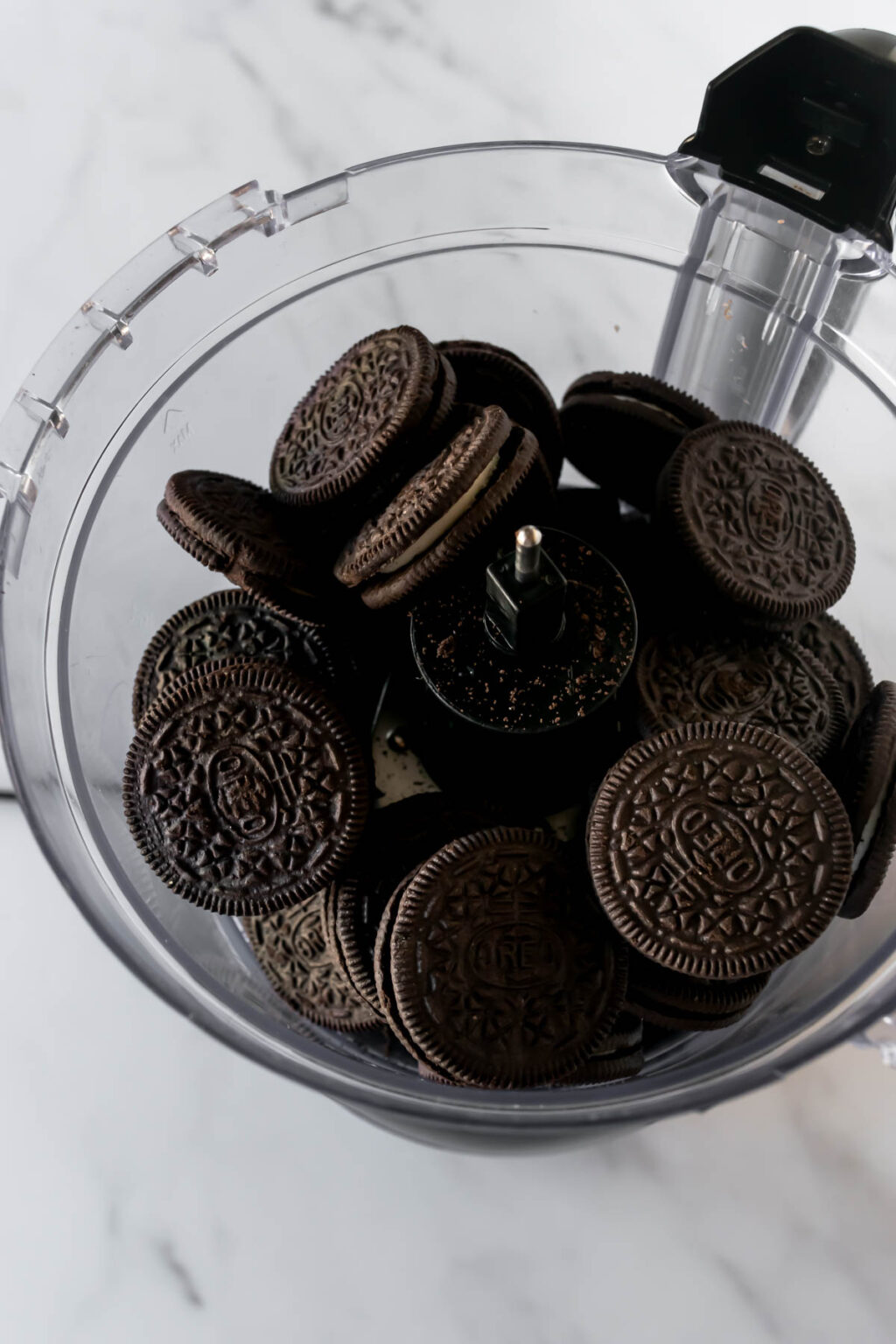 4-Ingredient Oreo Balls - Simple Everyday Recipes
